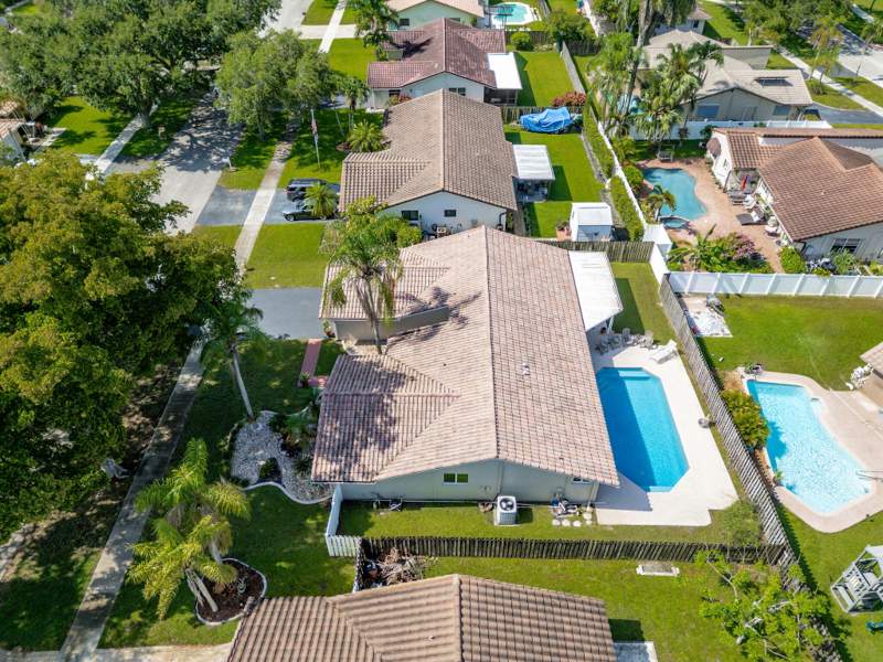 4 bedroom Single Family Residence at 5569 SW 112TH Terrace, Forest Lake, Cooper City — photo 4