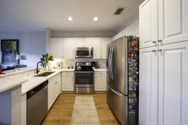 2 bedroom Townhouse at 3317 NW 29th Court, Carriage Homes At Bentley Park, Lauderdale Lakes — photo 2