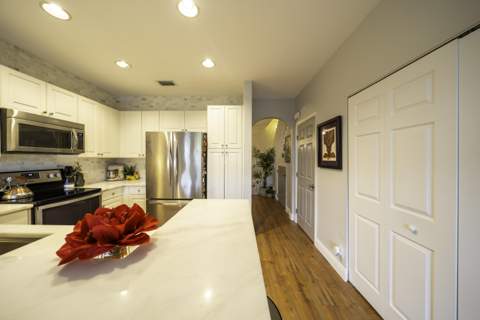 3317 NW 29th Court, Lauderdale Lakes FL - photo 7 of 33