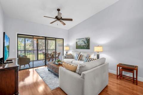 3318 Lucerne Park Drive, Greenacres FL - photo 14 of 46
