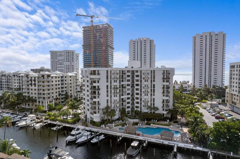 2 bedroom Condominium at 1361 S Ocean Boulevard #407, Renaissance Of Pompano Beach, Pompano Beach — photo 3