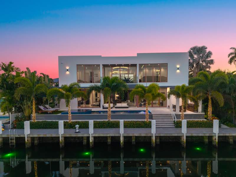 5 bedroom Single Family Residence at 2631 NE 48th Court, Coral Key Villas 2nd Sec, Lighthouse Point — photo 2