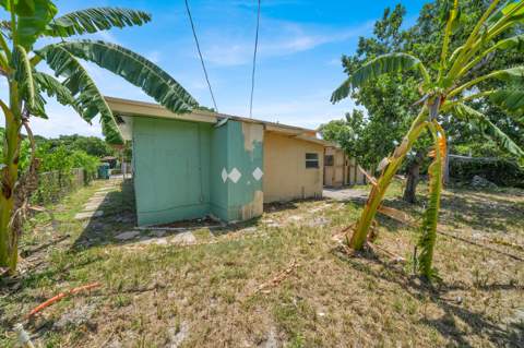 111 Ocean Parkway, Boynton Beach FL - photo 13 of 14