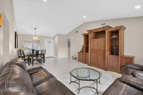 18838 Cloud Lake Circle, Boca Raton FL - photo 11 of 45