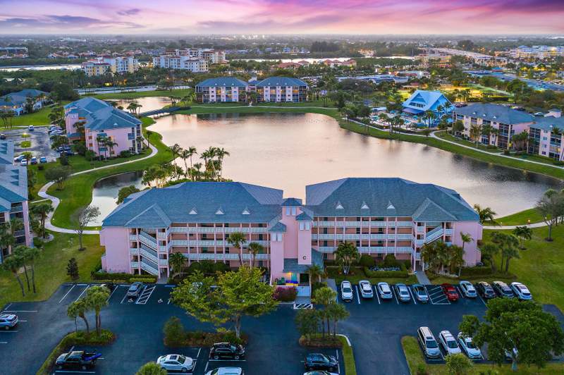 1 bedroom Condominium at 353 S US Highway 1 #C203, Jupiter Bay One Thru Six Condo, Jupiter — photo 2