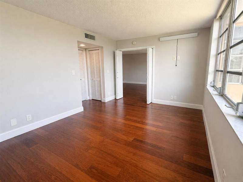 2 bedroom Condominium at 4030 W Palm Aire Drive #402, No 102 Palm-Aire Country Club, Pompano Beach — photo 5
