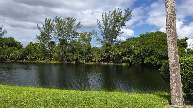 2 bedroom Villa at 173 Lake Meryl Drive, Golden Lakes Village Condo F, West Palm Beach — photo 5