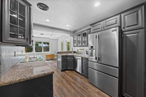 4860 NE 6th Avenue, Oakland Park FL - photo 18 of 29