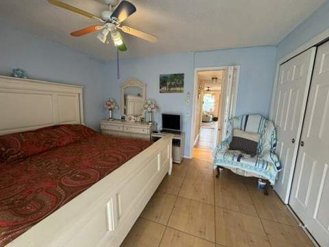 39 Dorchester B #39, West Palm Beach FL - photo 18 of 26