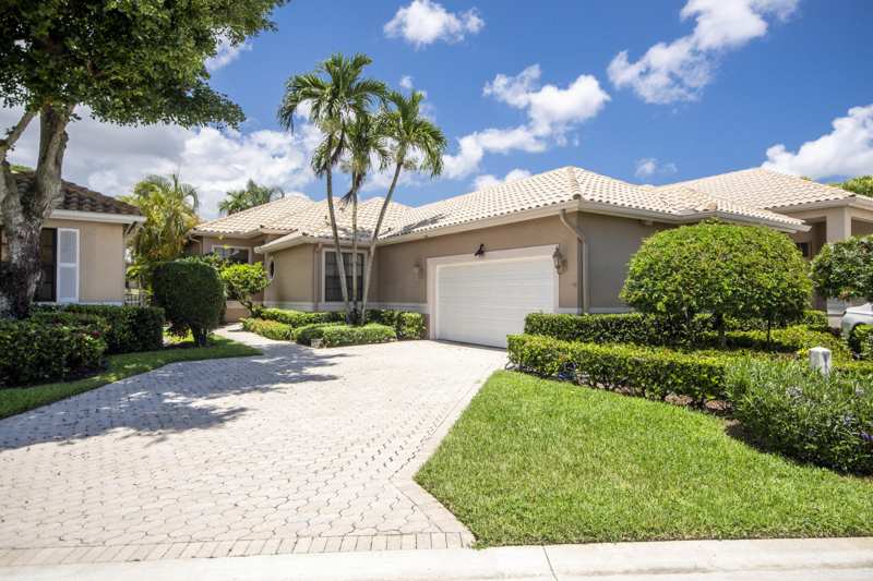 3 bedroom Single Family Residence at 4557 Barclay Fair Way, Bayclay at Wycliffe Golf and Country Club, Lake Worth — photo 1