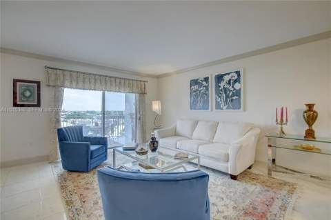 3850 Washington Street #812, Hollywood FL - photo 11 of 34
