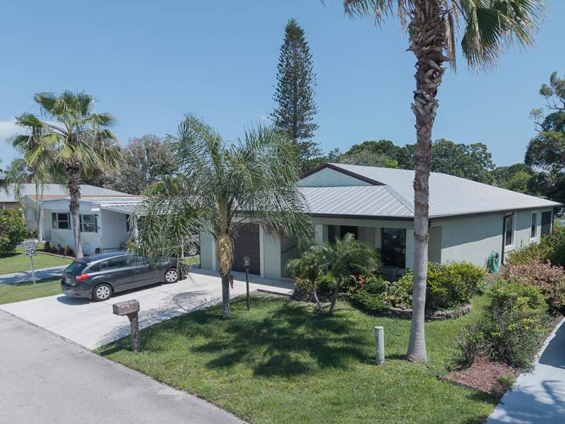 2 bedroom Single Family Residence at 3 El Camino Real, Spanish Lakes One Leasehold Estates, Port St. Lucie — photo 2