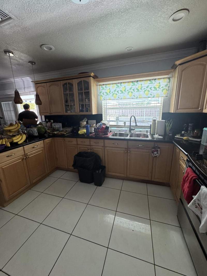 4 bedroom Single Family Residence at 6280 SW 4th Street, Kimberly Forest Sec 2, Margate — photo 5
