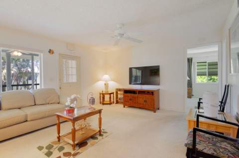 318 Pine Ridge Circle #C-2, Greenacres FL - photo 8 of 30