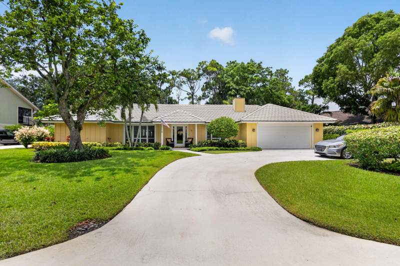 3 bedroom Single Family Residence at 26 Cambria Road, PGA Resort Community 1, Palm Beach Gardens — photo 4