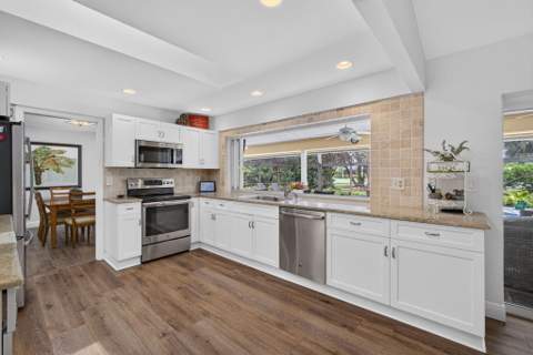 26 Cambria Road, Palm Beach Gardens FL - photo 8 of 61