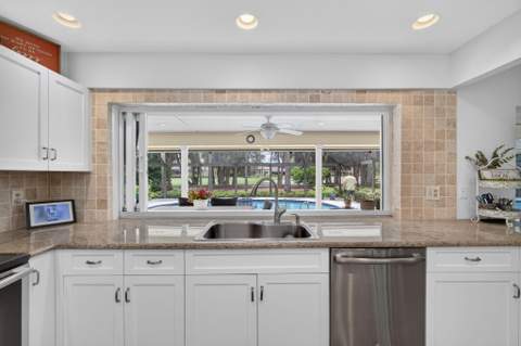 26 Cambria Road, Palm Beach Gardens FL - photo 9 of 61