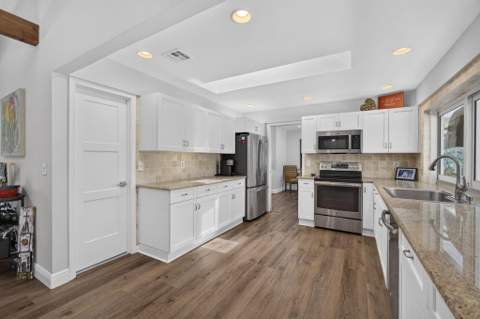 26 Cambria Road, Palm Beach Gardens FL - photo 17 of 61