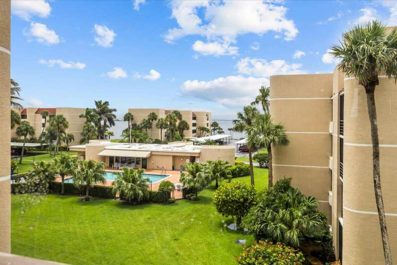2 bedroom Condominium at 3452 NE Causeway Boulevard #17-404, Fairwinds Cove, Jensen Beach — photo 1