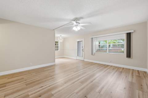 442 Normandy J, Delray Beach FL - photo 14 of 33