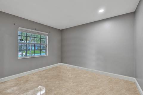 6134 E Wauconda Way, Lake Worth FL - photo 17 of 29