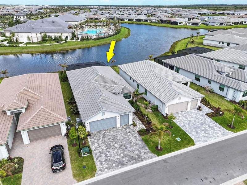 3 bedroom Single Family Residence at 12389 SW Water Dance Way, Riverland Parcel D - Plat Five, Port St. Lucie — photo 2