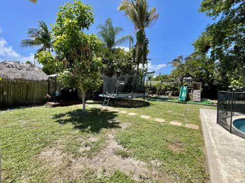 415 Beacon Street, Tequesta FL - photo 21 of 23