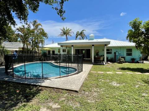 415 Beacon Street, Tequesta FL - photo 22 of 23