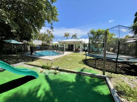 415 Beacon Street, Tequesta FL - photo 23 of 23