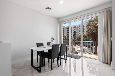 836 SE 20th Avenue, Deerfield Beach FL - photo 21 of 31