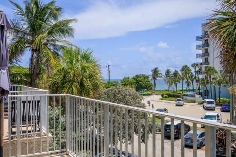 836 SE 20th Avenue, Deerfield Beach FL - photo 7 of 31