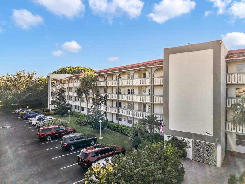 2 bedroom Condominium at 1501 Cayman Way #C-1, Wynmoor, Coconut Creek — photo 3