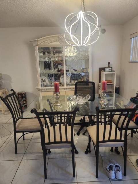 811 S Hollybrook Drive #206, Pembroke Pines FL - photo 8 of 21