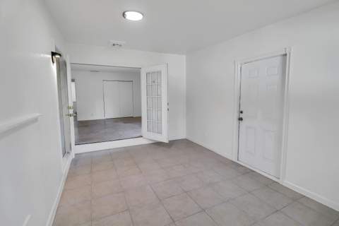2233 NW 3rd Avenue, Boca Raton FL - photo 17 of 37