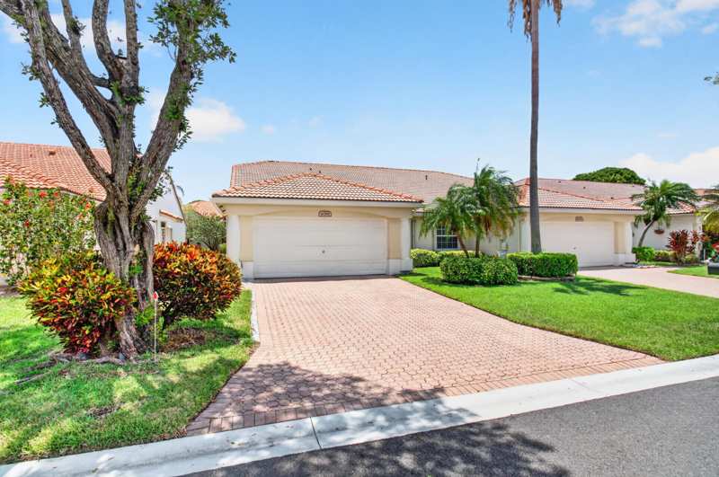 3 bedroom Villa at 6088 Caladium Road, Floral Lakes Ph 3 And 4, Delray Beach — photo 1