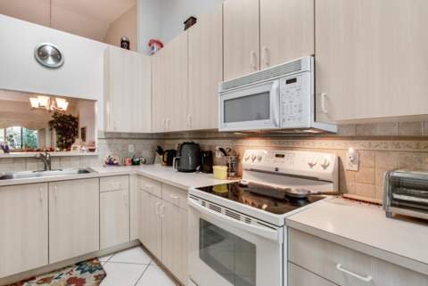 6088 Caladium Road, Delray Beach FL - photo 8 of 59