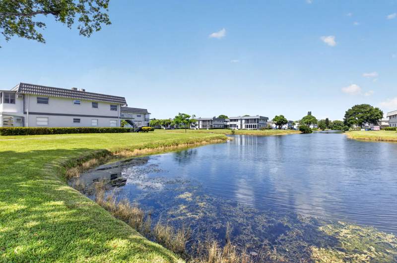 2 bedroom Condominium at 65 Saxony B, Saxony B/Kings Point, Delray Beach — photo 4