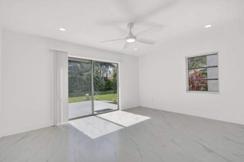 10084 Meridian Way #4, Palm Beach Gardens FL - photo 19 of 34