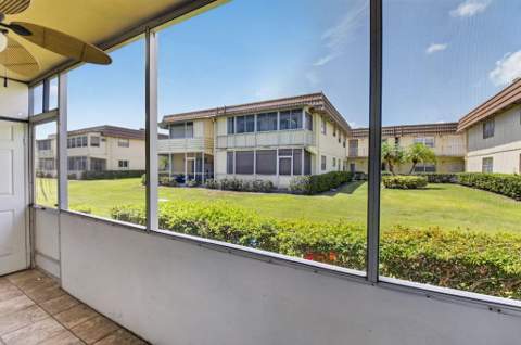 65 Saxony B, Delray Beach FL - photo 11 of 25