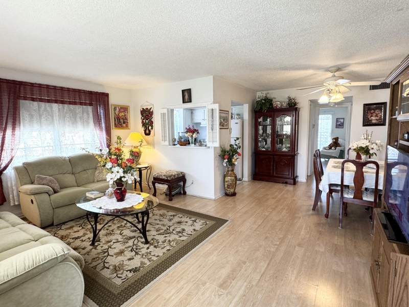 1 bedroom Condominium at 148 Bedford F, Bedford Condo, West Palm Beach — photo 2