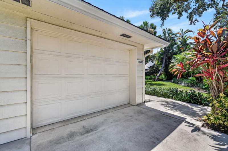 3 bedroom Condominium at 11453 Shady Oaks Lane, Twelve Oaks Condo, North Palm Beach — photo 5
