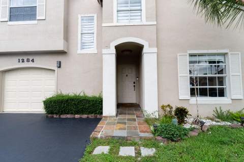1284 NW 125th Terrace, Sunrise FL - photo 6 of 84