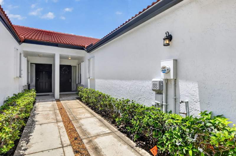 3 bedroom Villa at 8100 Via Di Veneto #Neiborhood F, Villa San Remo, Boca Raton — photo 4