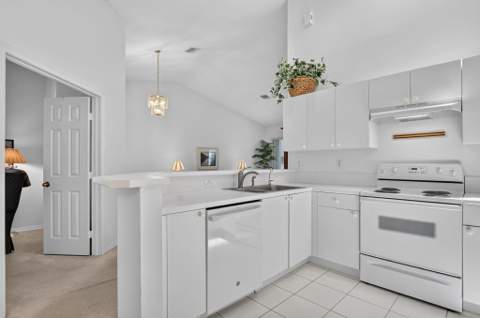 8100 Via Di Veneto #Neiborhood F, Boca Raton FL - photo 12 of 56