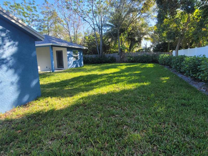 4 bedroom Single Family Residence at 106 E Chandler Road, Cloud Lake, West Palm Beach — photo 3
