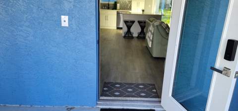 106 E Chandler Road, West Palm Beach FL - photo 6 of 48