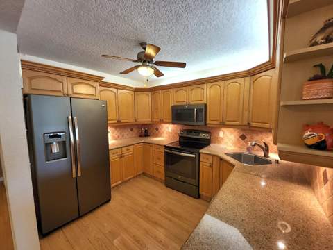 3151 S Palm Aire Drive #301, Pompano Beach FL - photo 7 of 15