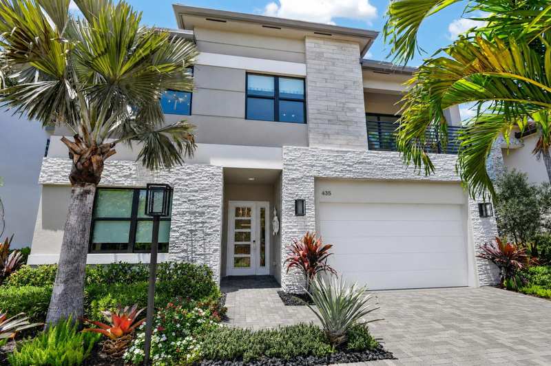 3 bedroom Single Family Residence at 415 42nd Street, Northwood, West Palm Beach — photo 1