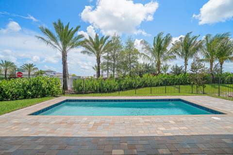 9124 Red Robin Lane, Boynton Beach FL - photo 22 of 41