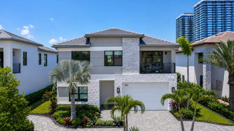 3 bedroom Single Family Residence at 415 42nd Street, Northwood, West Palm Beach — photo 3